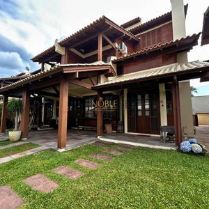 Casa de Condomínio com 161m², 5 dormitórios, 1 suíte, 3 vagas no Condomínio Plaza Guarita em Torres para Comprar