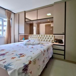 Apartamento com 72m², 2 dormitórios, 1 suíte, 2 vagas no San Pietro em Torres para Comprar