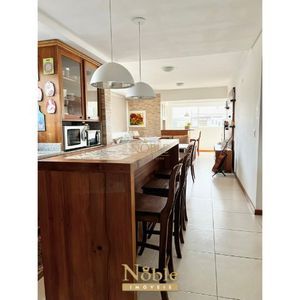 Apartamento com 119m², 3 dormitórios, 1 suíte, 1 vaga no Estrelas em Torres para Comprar