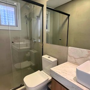 Apartamento com 91m², 2 dormitórios, 2 suítes, 2 vagas no Toronto em Torres para Comprar