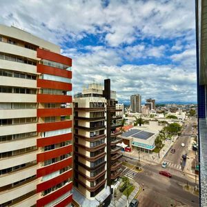 Apartamento com 118m², 3 dormitórios, 1 suíte, 2 vagas no Splendor em Torres para Comprar