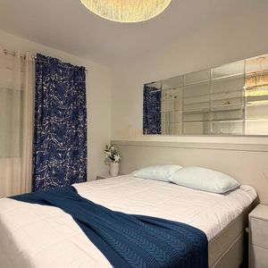 Apartamento com 126m², 3 dormitórios, 1 suíte, 2 vagas no Capadócia em Torres para Comprar