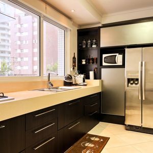 Apartamento com 232m², 4 dormitórios, 4 suítes, 2 vagas no Estevanell em Torres para Comprar