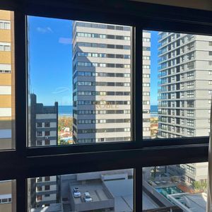 Apartamento com 72m², 2 dormitórios, 1 suíte, 1 vaga no Freedom em Torres para Comprar