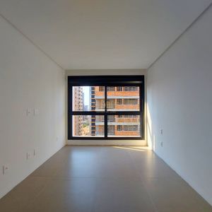 Apartamento com 109m², 3 dormitórios, 1 suíte, 2 vagas no Urban em Torres para Comprar