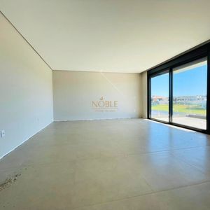 Casa de Condomínio com 390m², 4 dormitórios, 4 suítes, 2 vagas no Reserva das Águas em Torres para Comprar