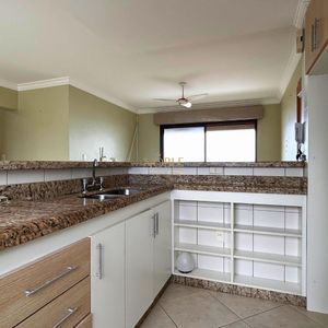 Apartamento com 84m², 2 dormitórios, 1 suíte, 1 vaga no Costa Leste em Torres para Comprar