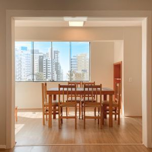 Duplex com 330m², 4 dormitórios, 1 suíte, 2 vagas no Marimar em Torres para Comprar