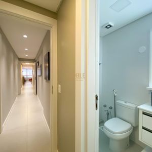 Apartamento com 118m², 3 dormitórios, 3 suítes, 1 vaga no Dona Iris em Torres para Comprar