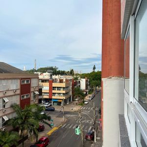 Apartamento com 112m², 3 dormitórios, 3 suítes, 2 vagas no La Vistara em Torres para Comprar