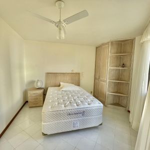 Apartamento com 167m², 3 dormitórios, 1 suíte, 1 vaga no Casa Blanca em Torres para Comprar