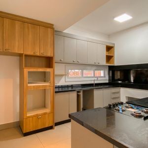 Casa de Condomínio com 294m², 5 dormitórios, 5 suítes, 2 vagas no Condomínio Ilhas Park em Torres para Comprar