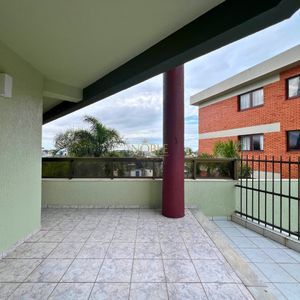 Apartamento com 190m², 3 dormitórios, 1 suíte, 2 vagas no Casa Blanca em Torres para Comprar