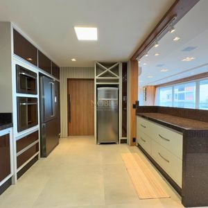 Apartamento com 296m², 4 dormitórios, 4 suítes, 3 vagas no Infinity Ocean em Torres para Comprar