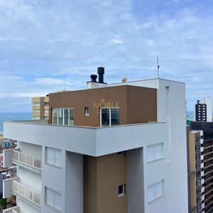 Apartamento com 130m², 4 dormitórios, 3 suítes, 2 vagas no Mirage em Torres para Comprar