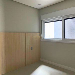 Apartamento com 106m², 3 dormitórios, 1 suíte, 2 vagas no Toronto em Torres para Comprar