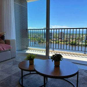 Apartamento com 91m², 2 dormitórios, 2 suítes, 2 vagas no Toronto em Torres para Comprar