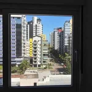 Apartamento com 98m², 2 dormitórios, 2 suítes no Punta Del Sole em Torres para Comprar