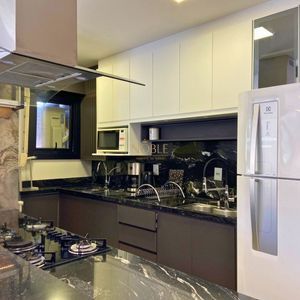 Cobertura com 218m², 3 dormitórios, 1 suíte, 2 vagas no Roca em Torres para Comprar