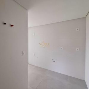 Apartamento com 69m², 2 dormitórios, 1 suíte, 1 vaga no Giardino em Torres para Comprar