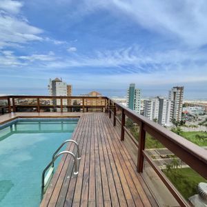 Cobertura com 380m², 4 dormitórios, 3 suítes, 2 vagas no Porto do Sol em Torres para Comprar