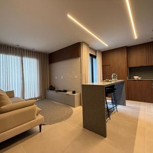 Apartamento com 76m², 2 dormitórios, 1 suíte, 1 vaga no View Place Marina Mampituba em Passo de Torres para Comprar