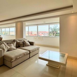Apartamento com 197m², 3 dormitórios, 3 suítes, 2 vagas no Maranello em Torres para Comprar