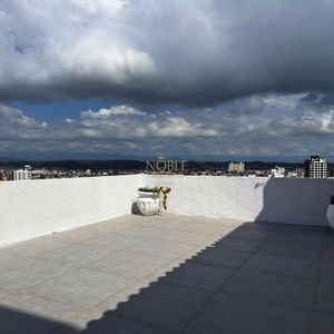 Cobertura com 306m², 4 dormitórios, 2 suítes, 2 vagas no Residencial Furnas em Torres para Comprar