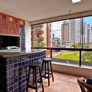Apartamento com 144m², 3 dormitórios, 1 suíte, 1 vaga no Solar da Barra em Torres para Comprar