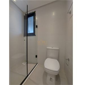 Apartamento com 118m², 3 dormitórios, 3 suítes, 2 vagas no Freedom em Torres para Comprar