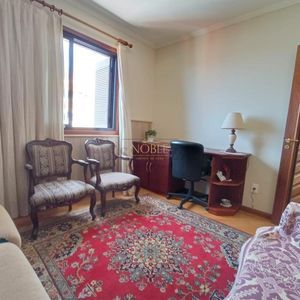 Apartamento com 142m², 3 dormitórios, 1 suíte, 2 vagas no Torre de La Cité em Torres para Comprar