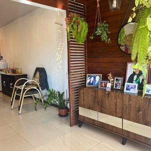 Casa, 3 dormitórios, 1 suíte, 2 vagas no bairro Igra Sul em Torres para Comprar