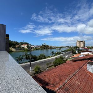 Cobertura com 180m², 3 dormitórios, 1 suíte, 2 vagas no Giverny em Torres para Comprar