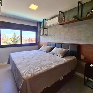 Apartamento com 106m², 3 dormitórios, 1 suíte, 2 vagas no Essenza em Torres para Comprar