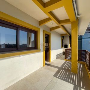 Apartamento com 100m², 2 dormitórios no bairro Prainha em Torres para Comprar