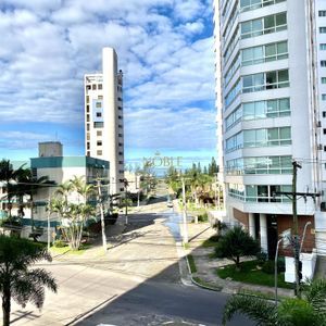 Apartamento com 249m², 4 dormitórios, 4 suítes, 3 vagas no Graziela em Torres para Comprar