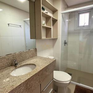 Apartamento com 77m², 2 dormitórios, 1 suíte, 1 vaga no Piazza em Torres para Comprar