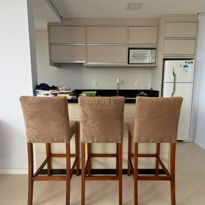 Apartamento com 65m², 2 dormitórios, 1 suíte, 1 vaga no Del Porto em Torres para Comprar