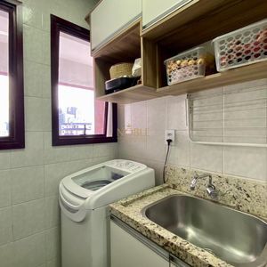 Apartamento com 135m², 3 dormitórios, 2 vagas no Plaza Mayor em Torres para Comprar