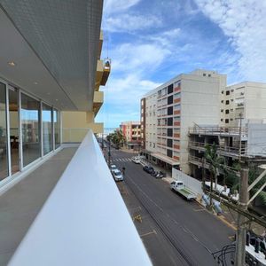 Apartamento com 296m², 4 dormitórios, 4 suítes, 3 vagas no Infinity Ocean em Torres para Comprar