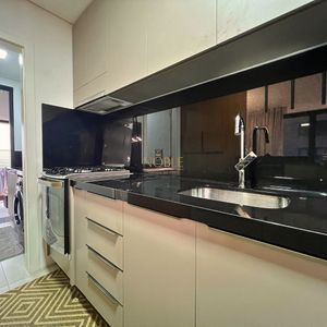 Apartamento com 84m², 2 dormitórios, 1 suíte, 1 vaga no Vesta em Torres para Comprar