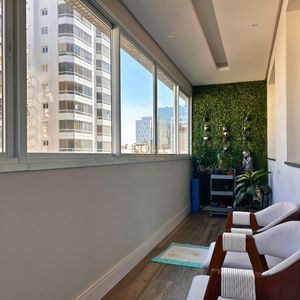 Apartamento com 86m², 2 dormitórios, 1 suíte, 2 vagas no Mônaco em Torres para Comprar