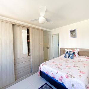 Apartamento com 70m², 2 dormitórios, 1 suíte, 1 vaga no Monet em Torres para Comprar