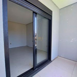 Geminado com 110m², 3 dormitórios, 1 suíte, 1 vaga no bairro Morada das Palmeiras em Torres para Comprar