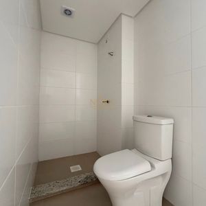 Apartamento com 78m², 2 dormitórios, 1 suíte, 1 vaga no San Pietro em Torres para Comprar