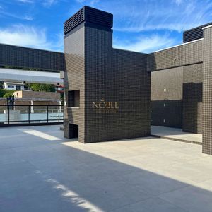 Cobertura com 247m², 3 dormitórios, 1 suíte, 2 vagas no Roca em Torres para Comprar