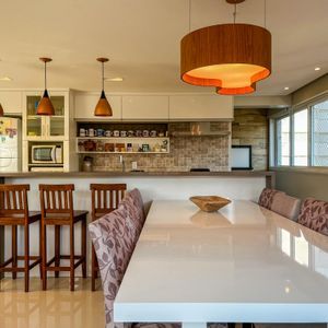 Apartamento com 124m², 3 dormitórios, 3 suítes, 2 vagas no Lê Classic em Torres para Comprar