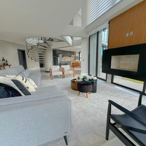 Casa de Condomínio com 591m², 5 dormitórios, 5 suítes, 2 vagas no Ocean Side em Torres para Comprar