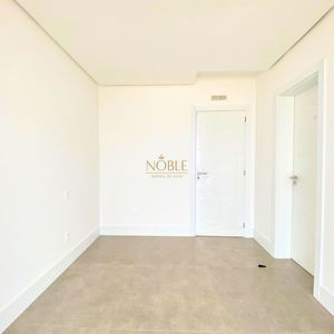 Apartamento com 138m², 3 dormitórios, 3 suítes, 3 vagas no Aura em Torres para Comprar