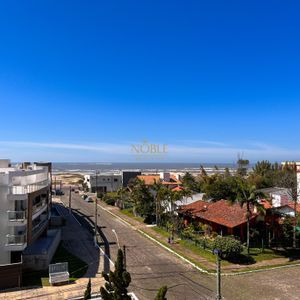 Apartamento com 131m², 3 dormitórios, 3 suítes, 2 vagas no Cortemaggiore em Torres para Comprar